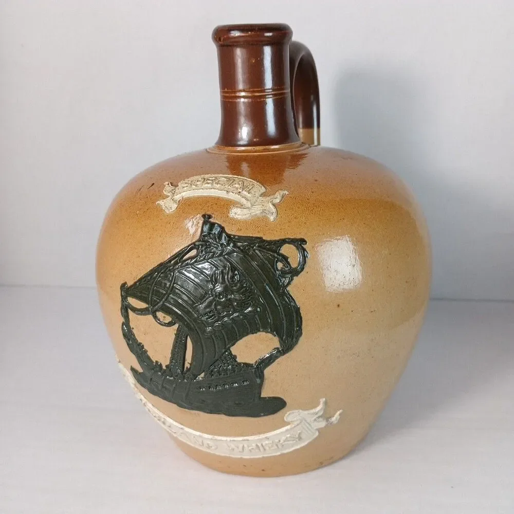 Antique‎ Doulton Lambeth Stoneware Pottery Special Highland Whisky Jug England